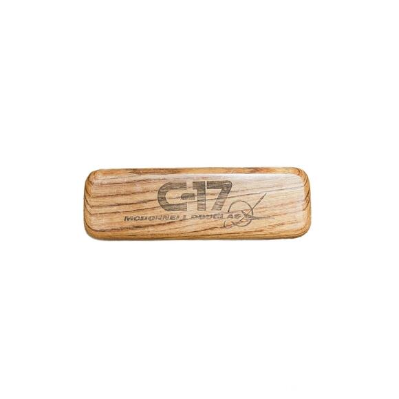 Vintage Wooden Engraved Mcdonnell Douglas C-17 Pen/Pencil Case - Picture 1 of 7